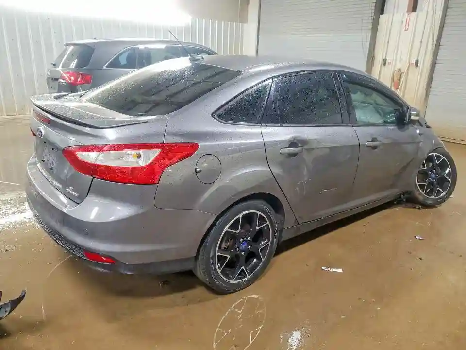 1FADP3F20DL114579 2013 FORD FOCUS-2