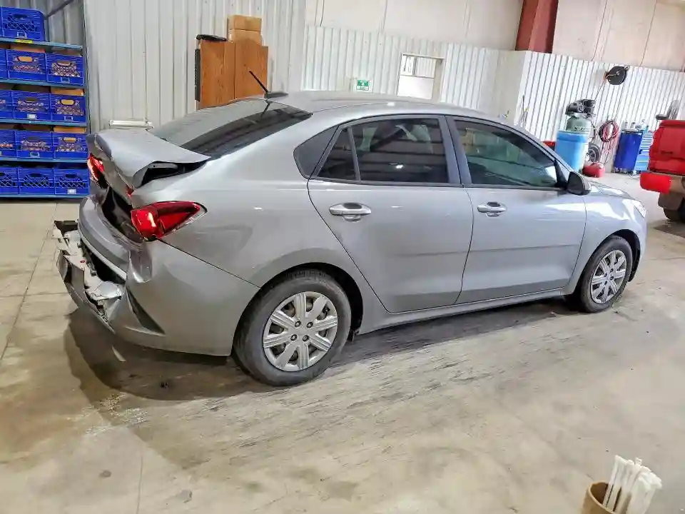 3KPA24AD7NE437192 2022 KIA RIO-2