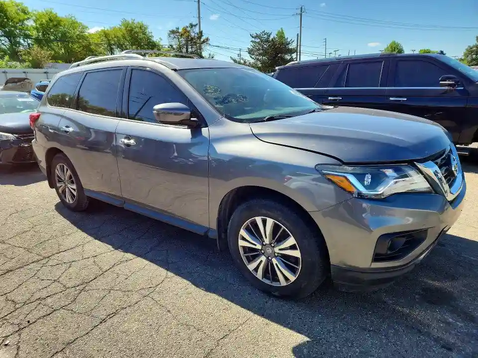 5N1DR2MN8HC629858 2017 NISSAN PATHFINDER-3