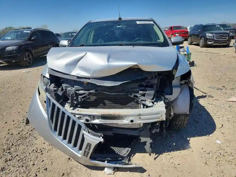 2LMDJ8JK4DBL23341 2013 LINCOLN TOWNHOUSE MKX-4