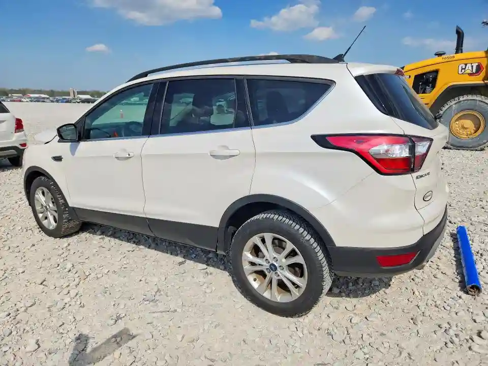 1FMCU9GD0JUC04673 2018 FORD ESCAPE-1