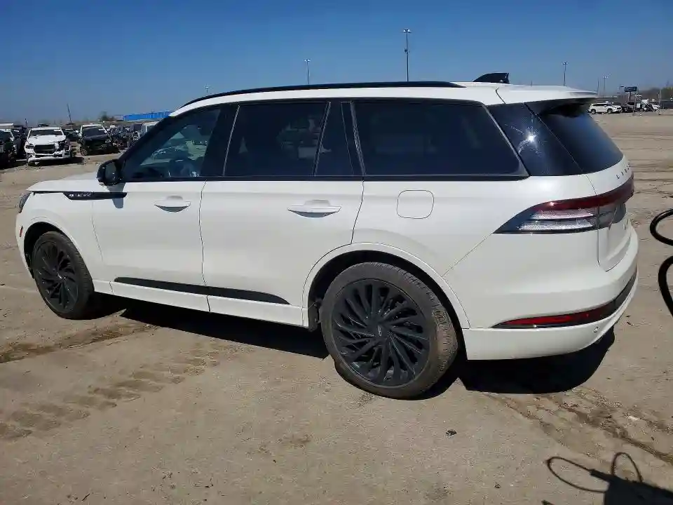 5LM5J7XC9SGL04927 2025 LINCOLN AVIATOR-1