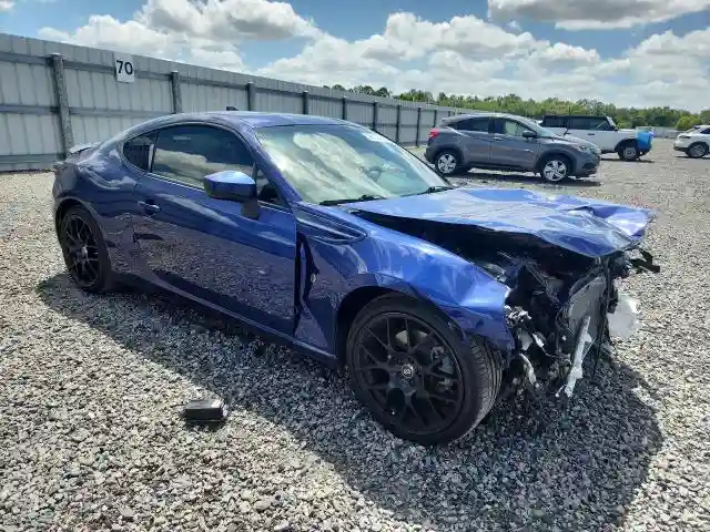 JF1ZNAA12H8701437 2017 TOYOTA 86-3