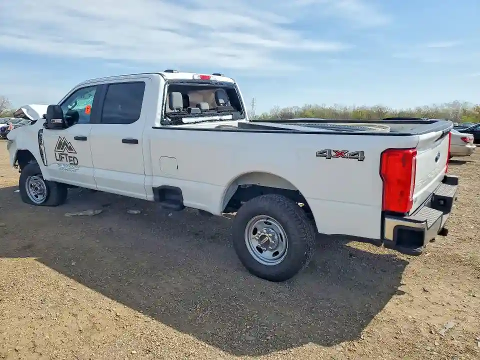 1FT7W2BA0REE81611 2024 FORD F250-1