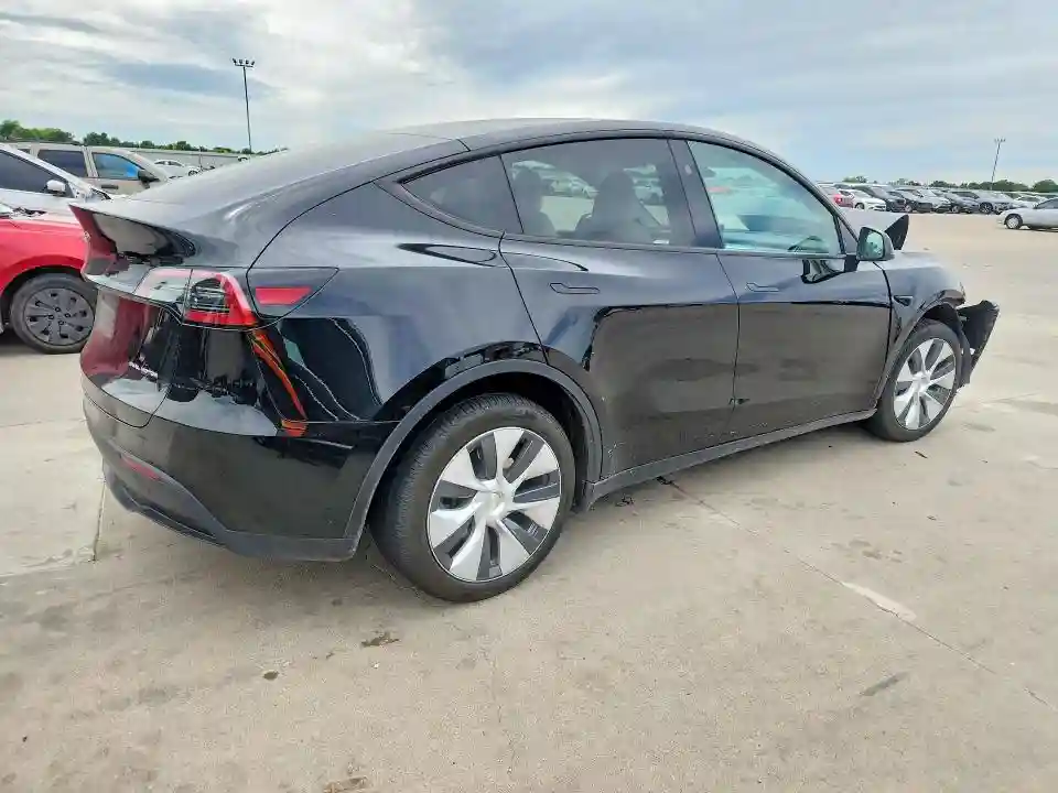 7SAYGDEE9RA275357 2024 TESLA MODEL Y-2