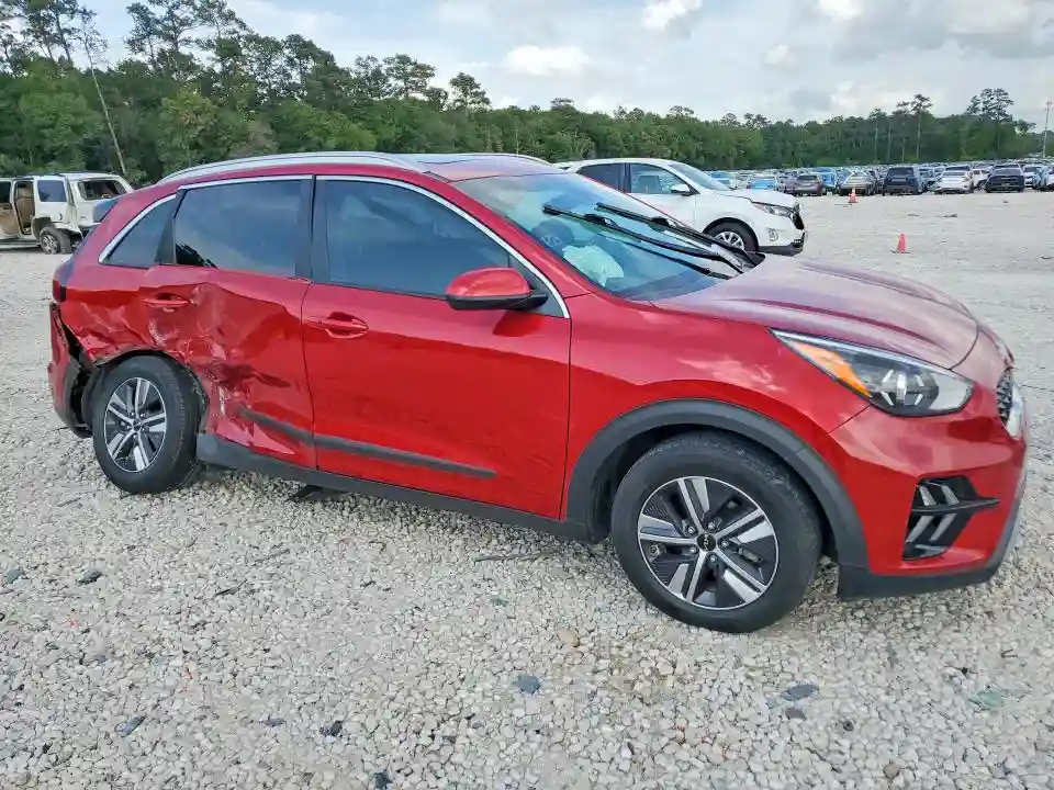 KNDCB3LC8N5512081 2022 KIA NIRO-3