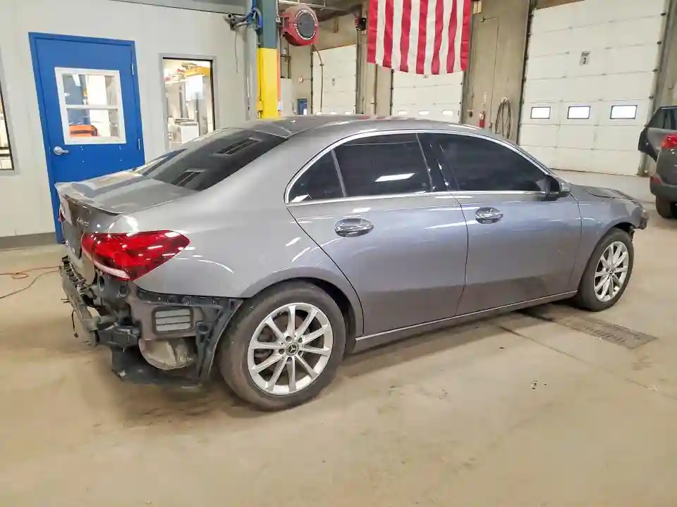 W1K3G4FB0LW043673 2020 MERCEDES-BENZ A-CLASS-2