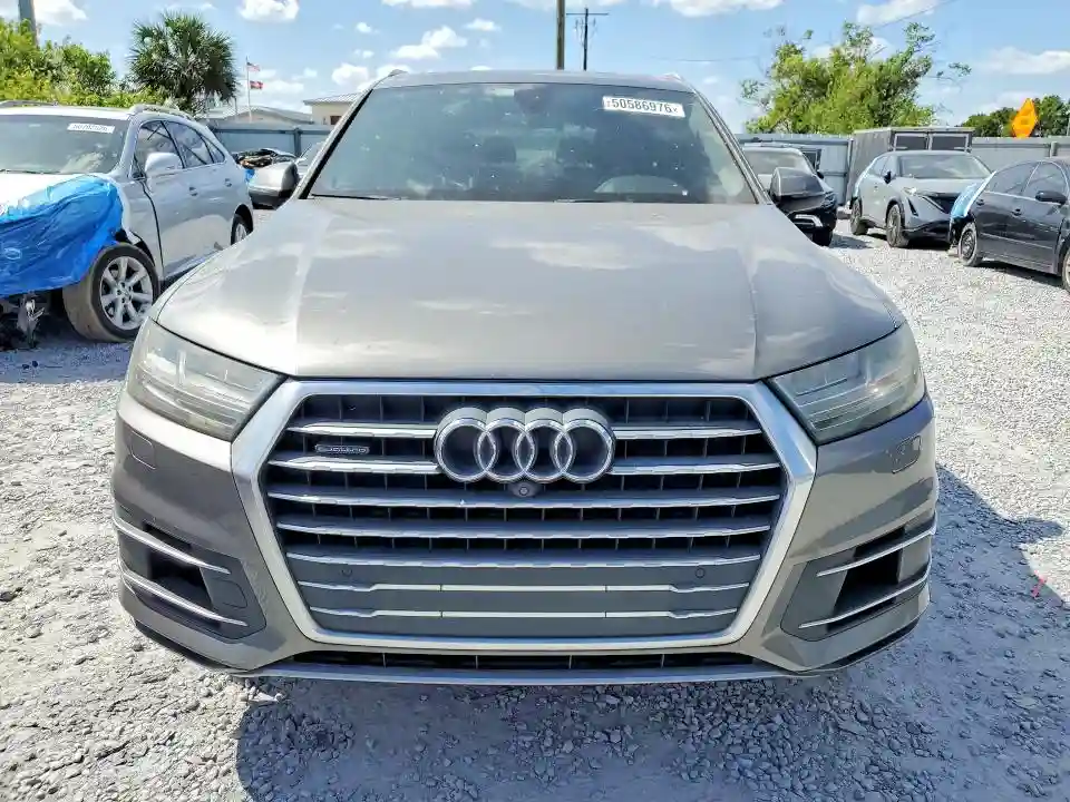 WA1LAAF7XHD033655 2017 AUDI Q7-4