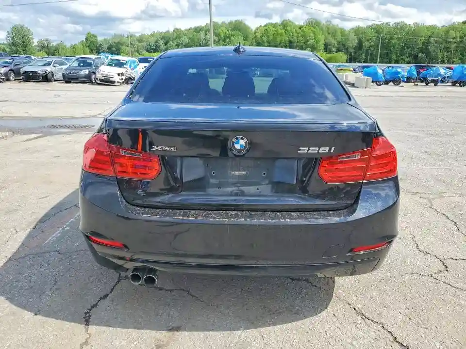 WBA3B3C58DF541961 2013 BMW 3 SERIES-5