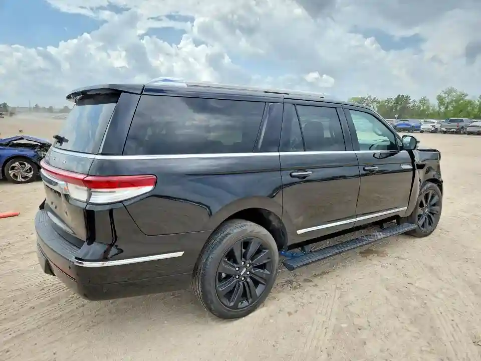 5LMJJ3KG7PEL06454 2023 LINCOLN NAVIGATOR-2