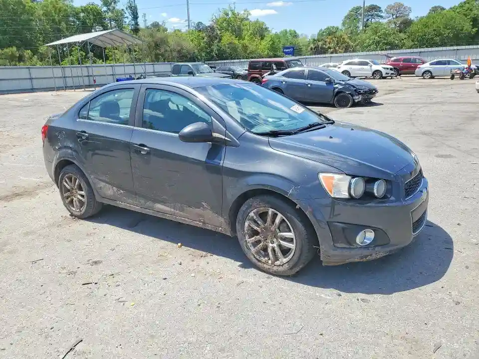 1G1JC5SH4G4172796 2016 CHEVROLET SONIC-3