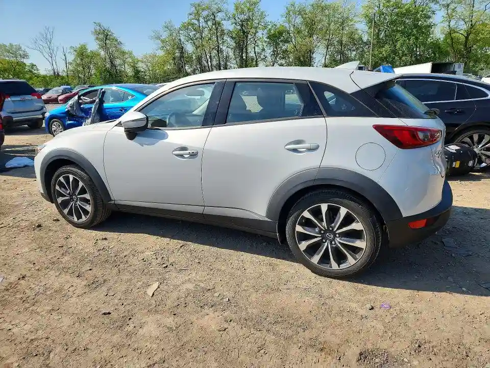 JM1DKFC74K0436702 2019 MAZDA CX-3-1