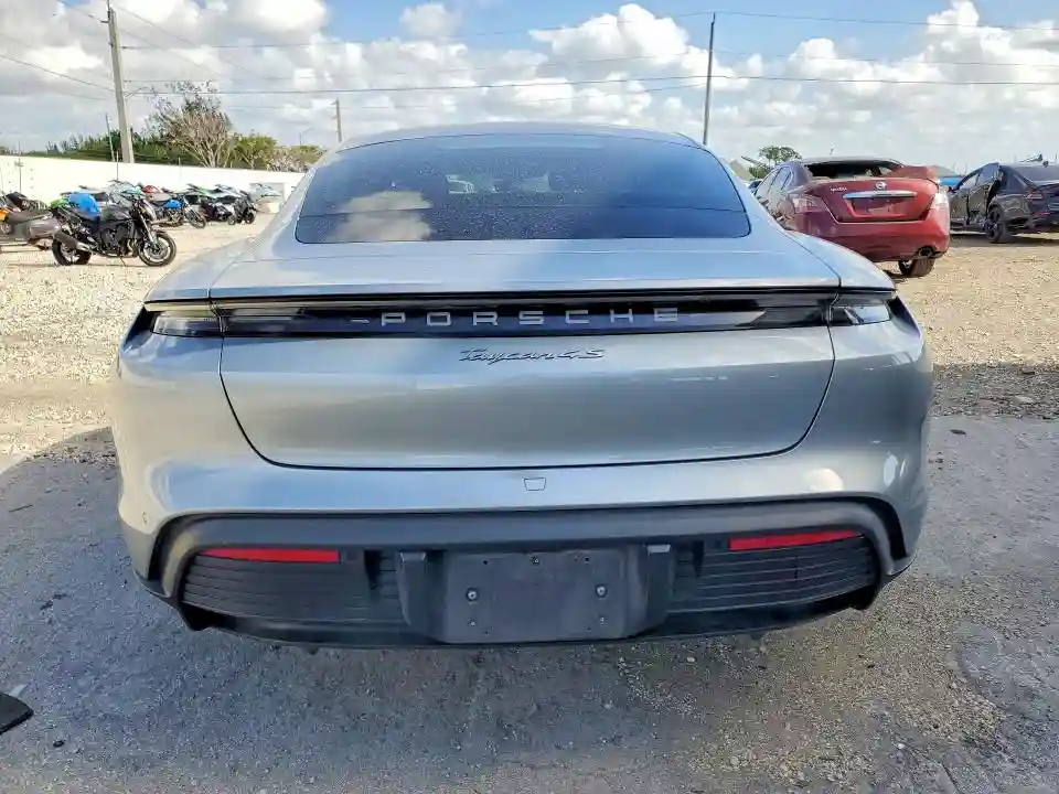 WP0AB2Y11LSA51073 2020 PORSCHE TAYCAN-5
