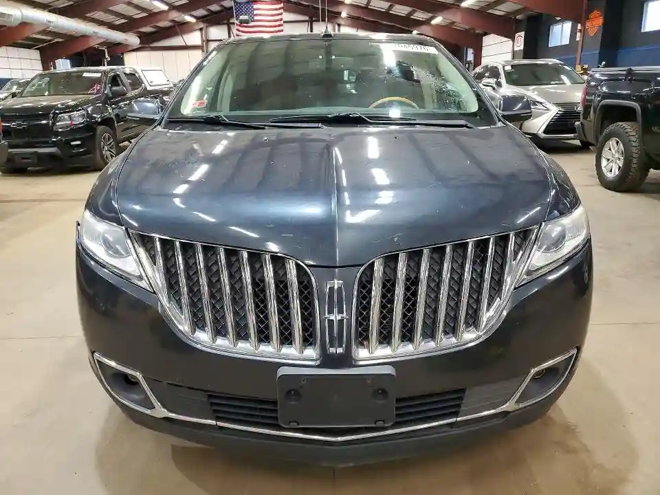 2LMDJ8JK6DBL36298 2013 LINCOLN TOWNHOUSE MKX-4