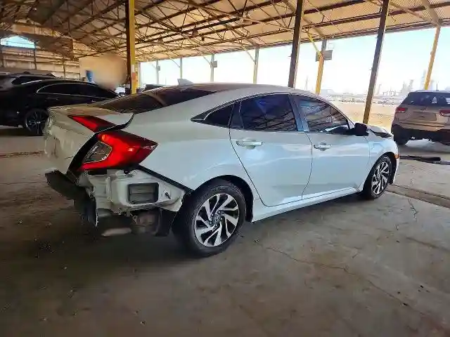 19XFC2F70JE206686 2018 HONDA CIVIC-2