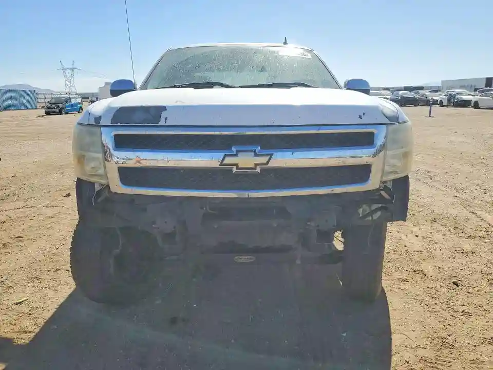 3GCPCSE0XBG393935 2011 CHEVROLET SILVERADO-4