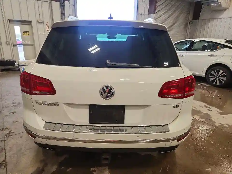 WVGGF7BP0HD002279 2017 VOLKSWAGEN TOUAREG-5
