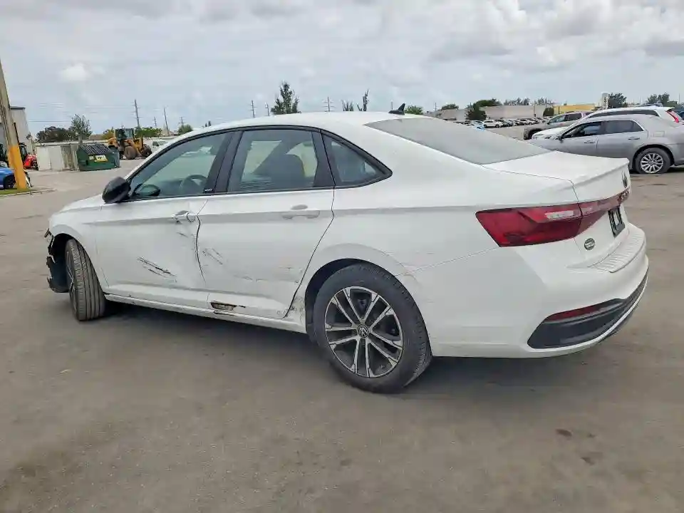 3VWBX7BU2SM009857 2025 VOLKSWAGEN JETTA-1