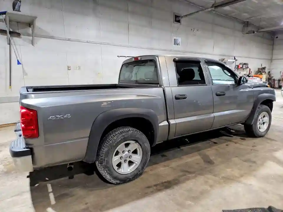 1D7RW3GK9BS686972 2011 DODGE DAKOTA-2