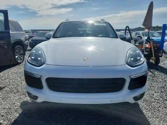 WP1AE2A20HLA75758 2017 PORSCHE CAYENNE-4
