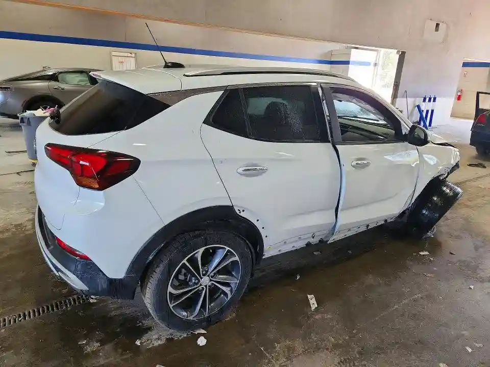 KL4MMDS29PB027475 2023 BUICK ENCORE-2