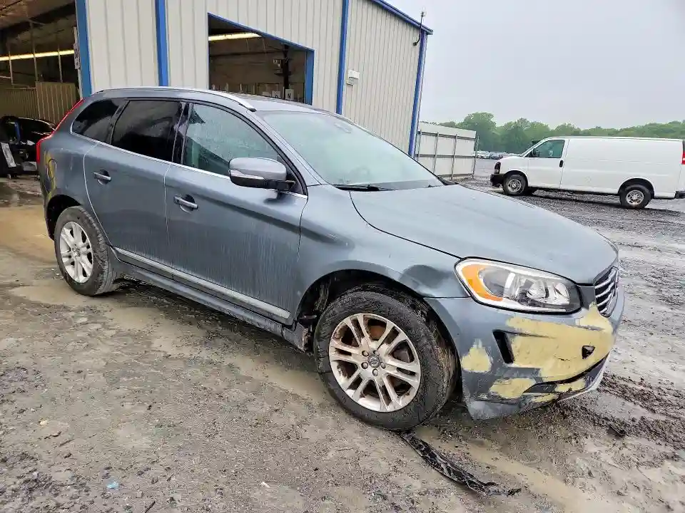 YV440MDK1G2823455 2016 VOLVO XC60-3