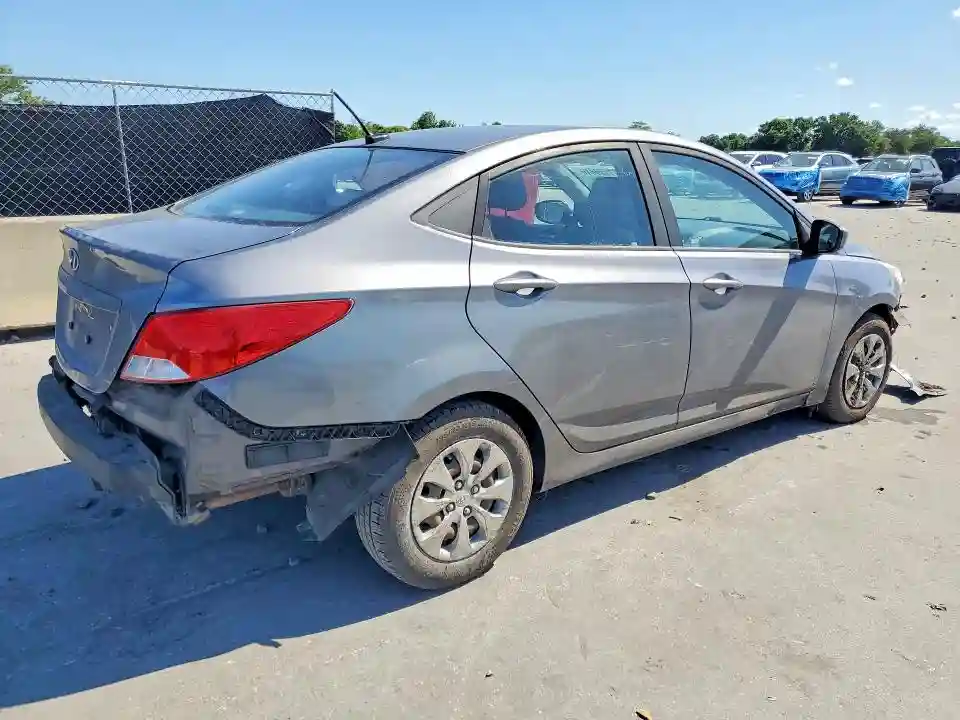 KMHCT4AE8HU288582 2017 HYUNDAI ACCENT-2