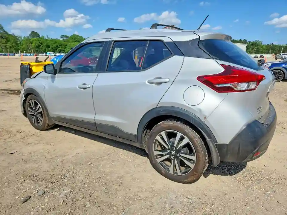 3N1CP5CU7JL510454 2018 NISSAN KICKS-1