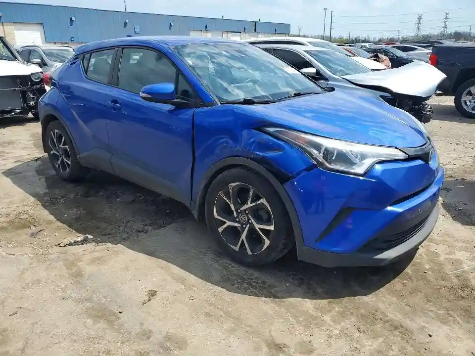 NMTKHMBX3JR014104 2018 TOYOTA C-HR-3