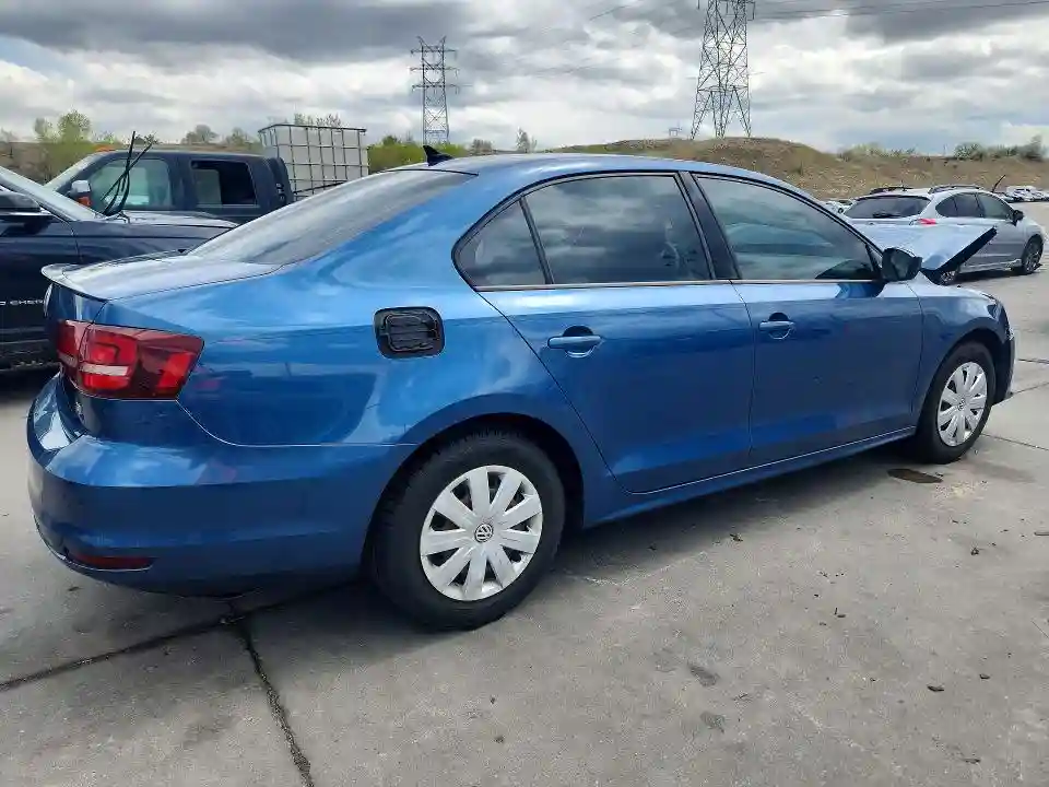 3VW267AJ2GM372631 2016 VOLKSWAGEN JETTA-2