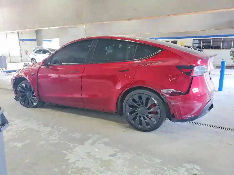 7SAYGDEF8RA279313 2024 TESLA MODEL Y-1