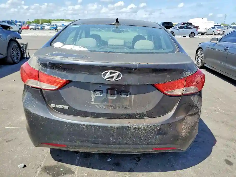 5NPDH4AE9DH413121 2013 HYUNDAI ELANTRA-5