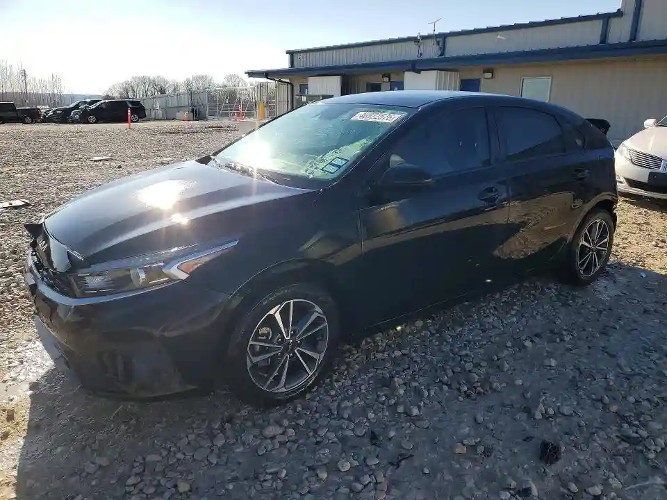 3KPF24AD7PE622688 2023 KIA FORTE LXS-0