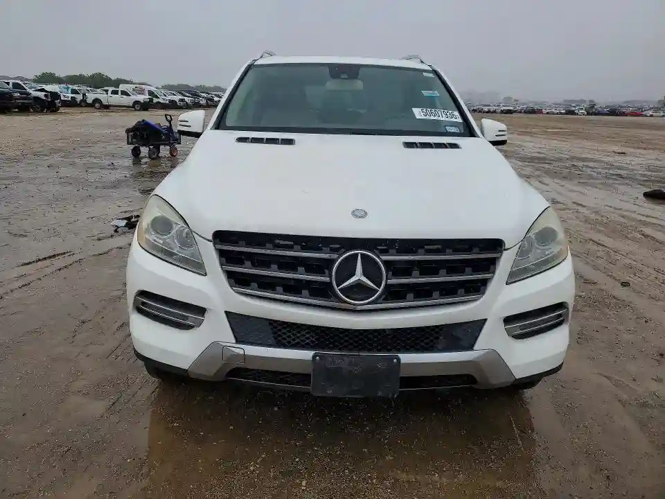 4JGDA5JB5FA462757 2015 MERCEDES-BENZ M-CLASS-4