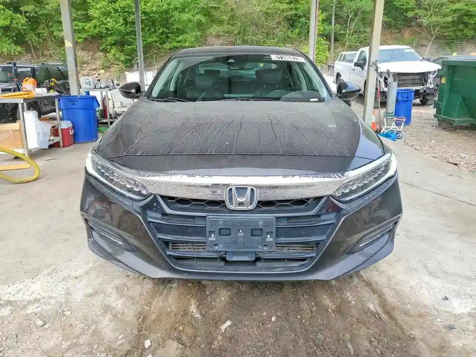 1HGCV1F99JA069969 2018 HONDA ACCORD-4