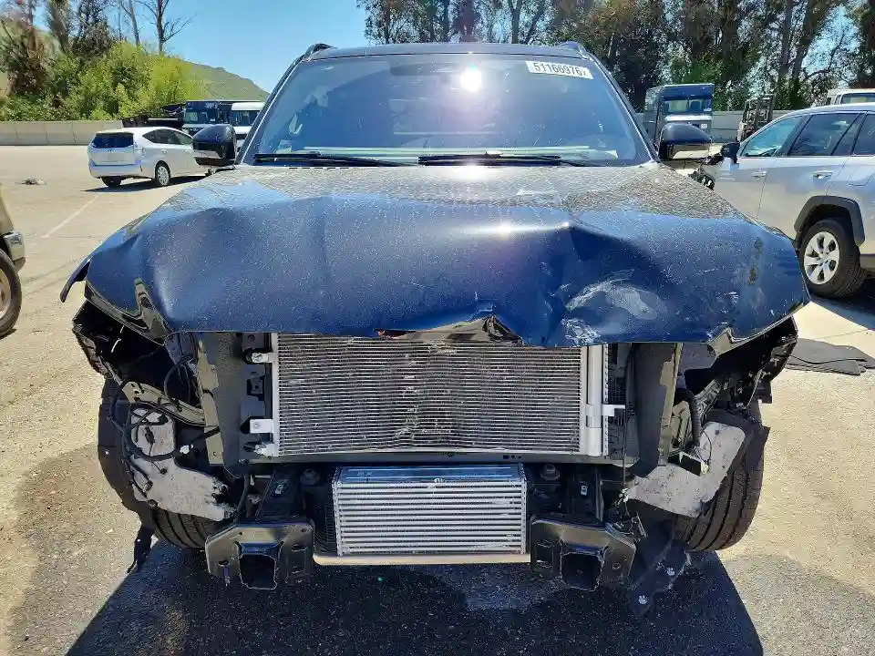 5LMJJ2LG1SEL03745 2025 LINCOLN NAVIGATOR-4