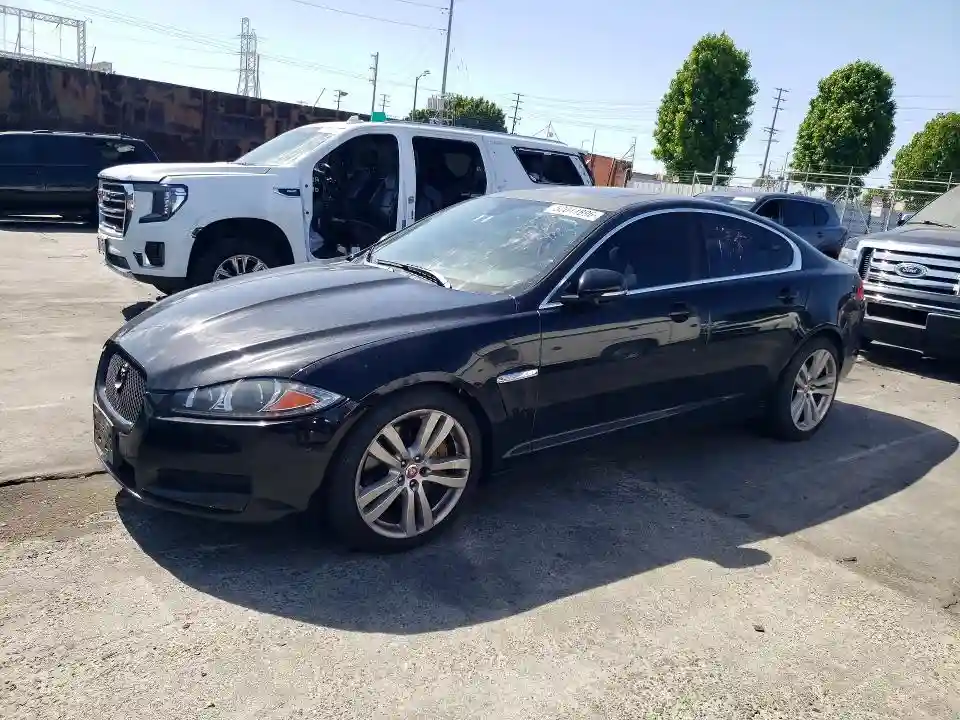 SAJWA0FB7CLS29005 2012 JAGUAR XF-0