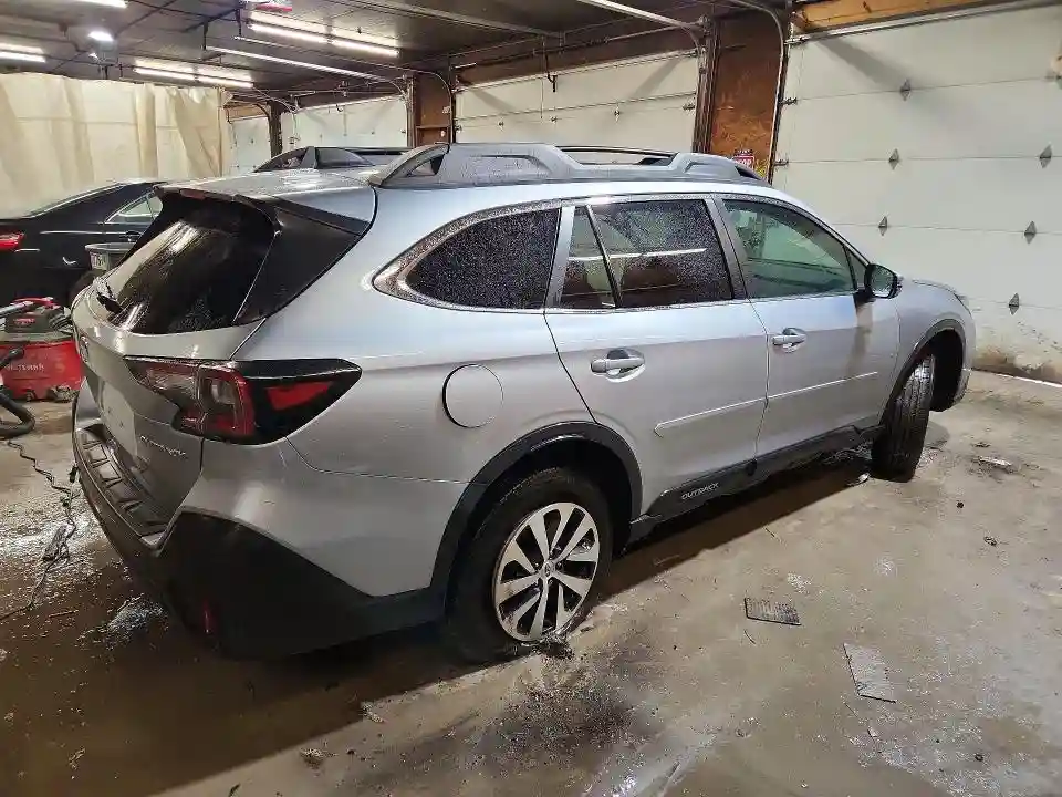 4S4BTADC0M3214710 2021 SUBARU OUTBACK-2