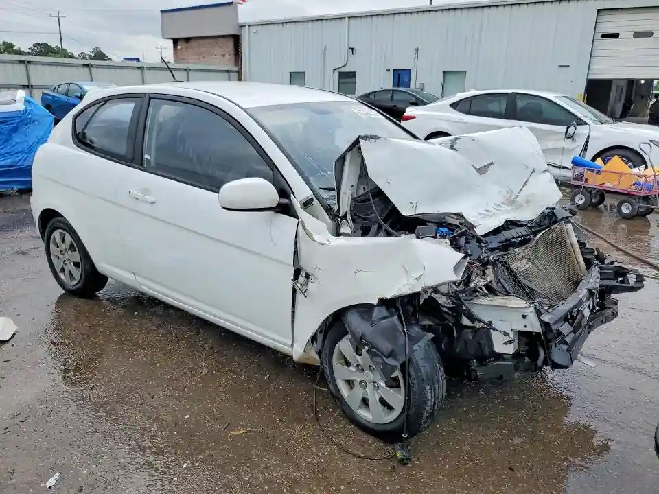 KMHCM3ACXAU182016 2010 HYUNDAI ACCENT-3