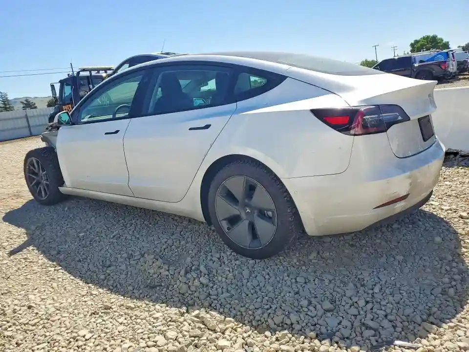 5YJ3E1EB8MF974511 2021 TESLA MODEL 3-1