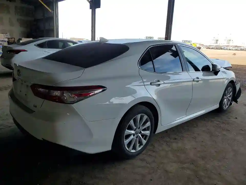 4T1C11AKXLU965781 2020 TOYOTA CAMRY-2