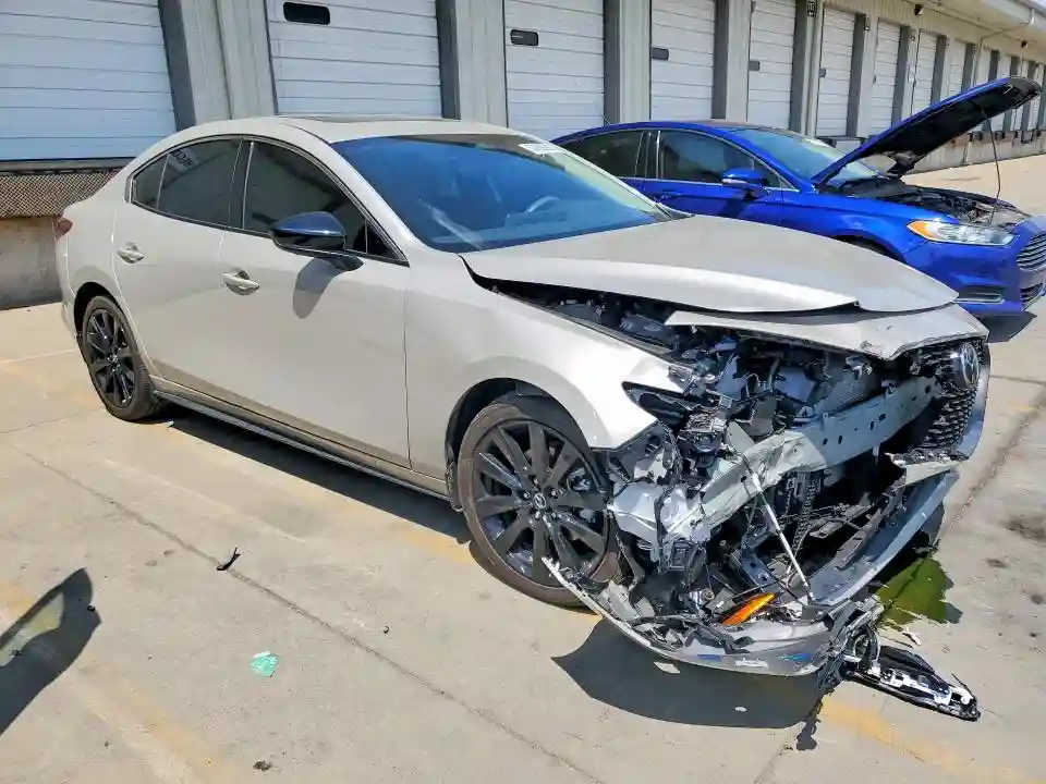 3MZBPBEY2SM468694 2025 MAZDA 3-3