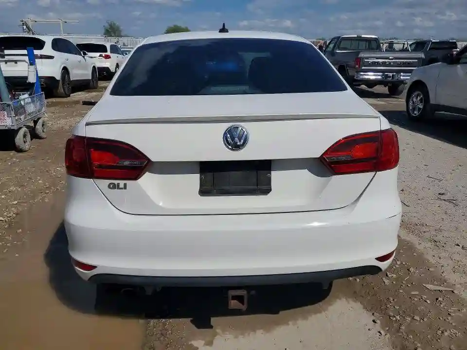 3VW567AJ9CM409262 2012 VOLKSWAGEN JETTA-5
