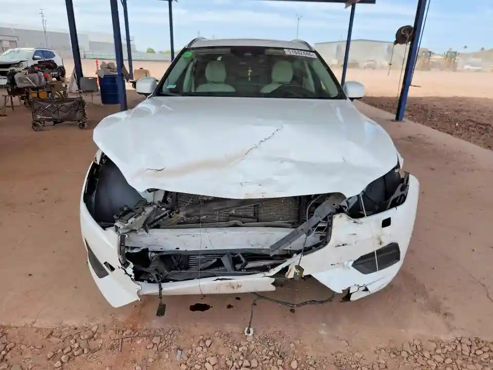 LYV102DK4KB250164 2019 VOLVO XC60-4