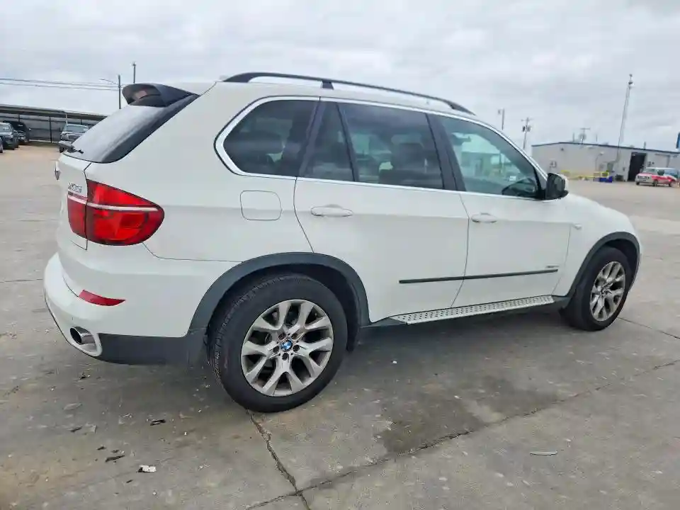 5UXZV4C56D0B17645 2013 BMW X5-2