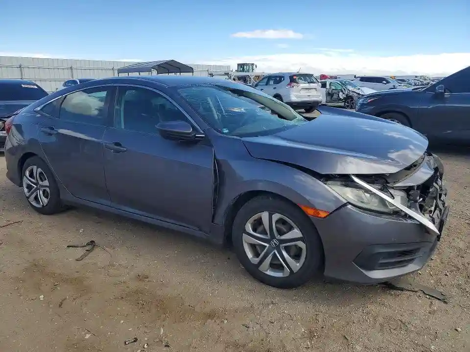 2HGFC2F53JH533961 2018 HONDA CIVIC-3
