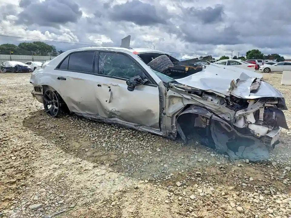2C3CCABT7MH585666 2021 CHRYSLER 300-3