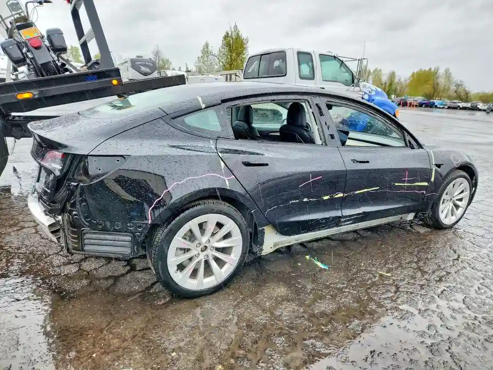5YJ3E1EB7NF145351 2022 TESLA MODEL 3-2