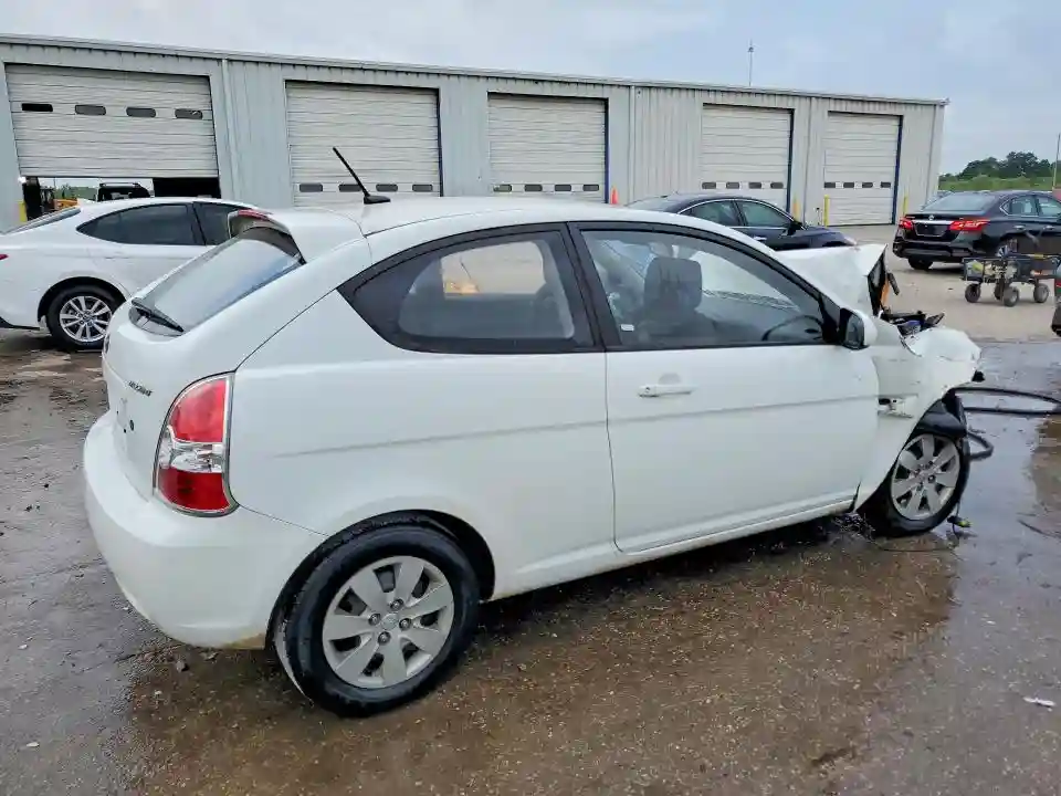 KMHCM3ACXAU182016 2010 HYUNDAI ACCENT-2