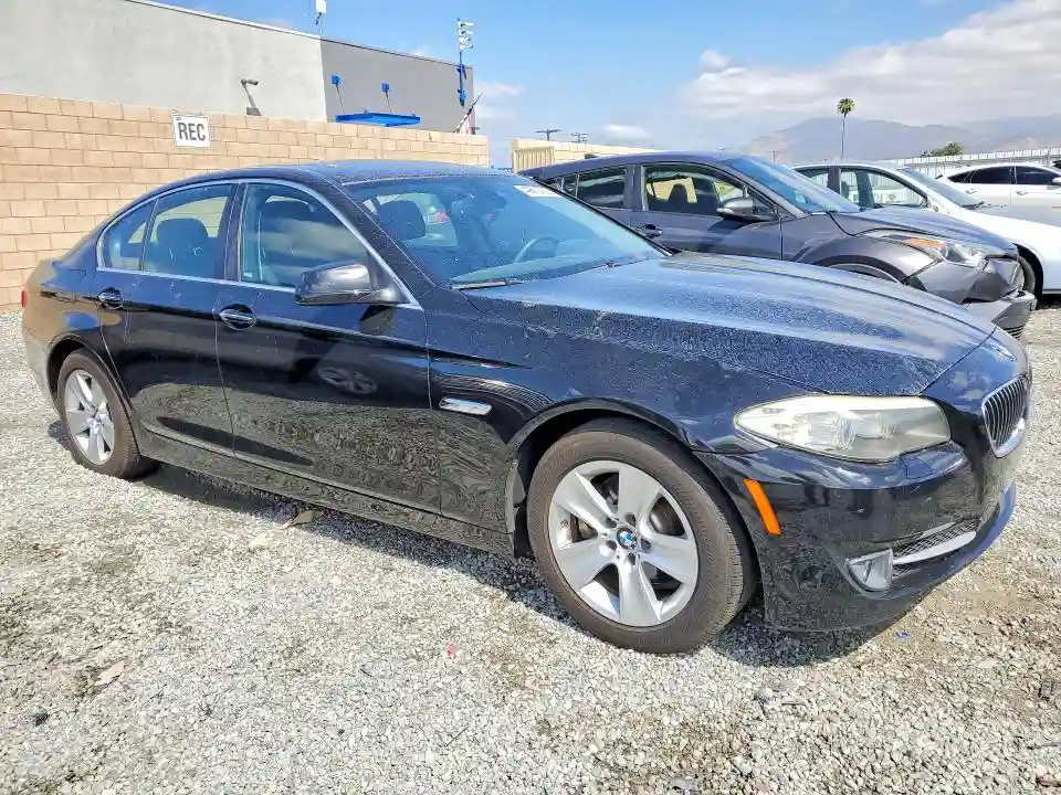 WBAXG5C57CDY28670 2012 BMW 5 SERIES-3